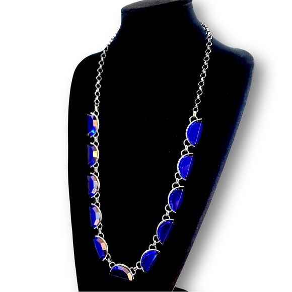 COLDWATER CREEK Vibrant Blue Glass Half Moon Long Silver Necklace NWT - Picture 7 of 10